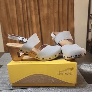 Dansko Women's Gray Heeled Sandals